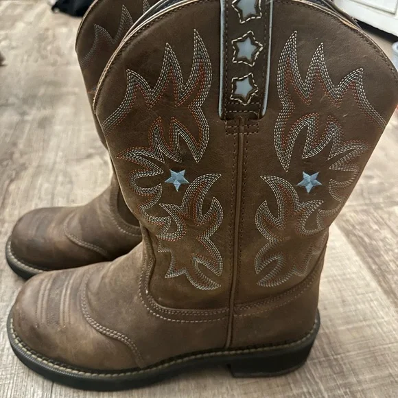 Ariat Brown Western Boots with Star Detail size 9.5 - Picture 6 of 6